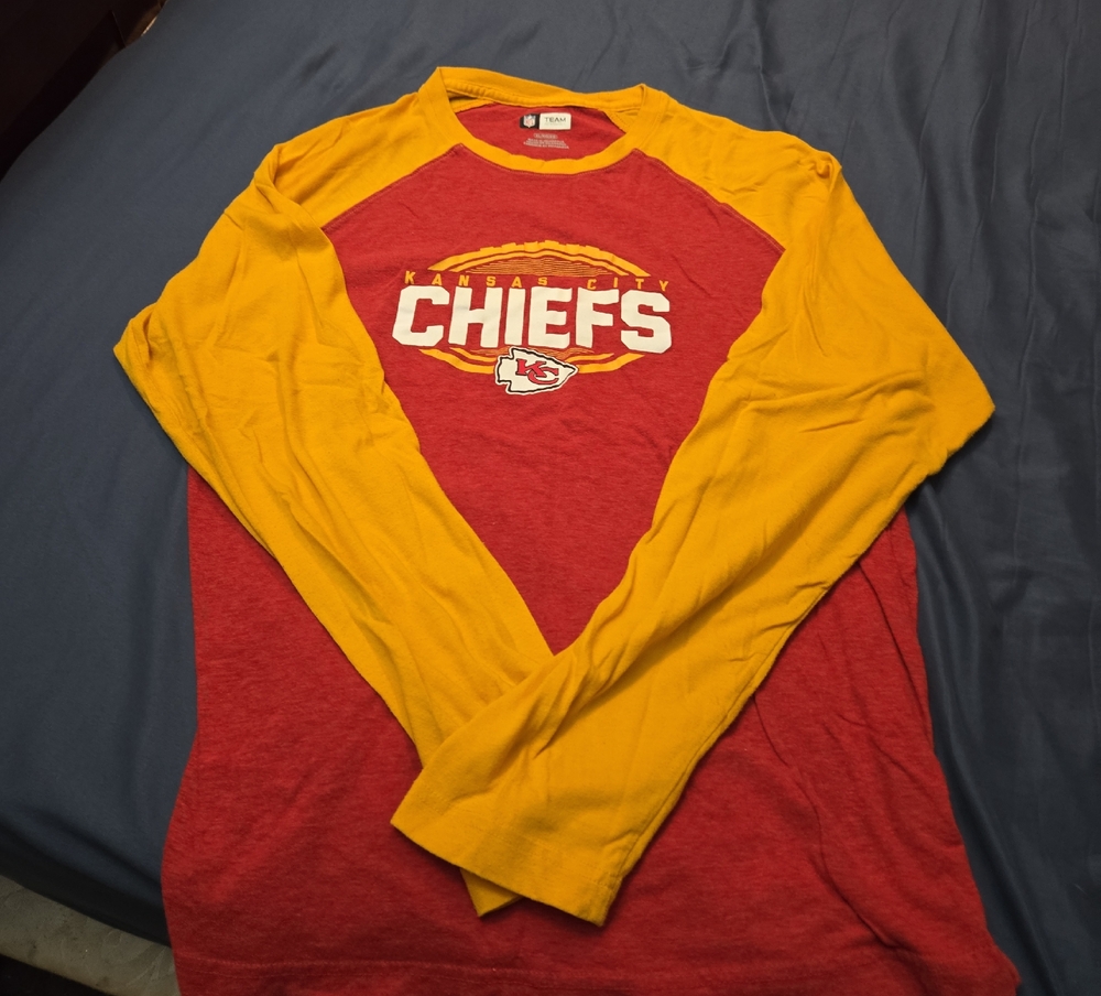 NFL Kansas City Chiefs Long-Sleeve Raglan Shirt - Red & Gold